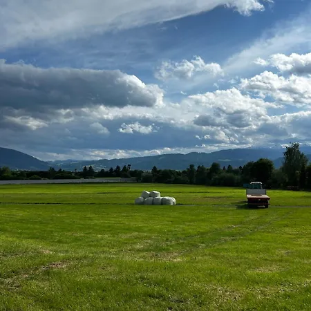 Tinyhome Spielberg -glamping Container *