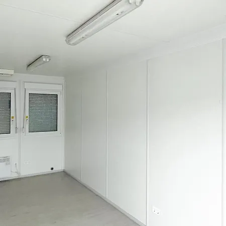 Tinyhome Spielberg -glamping Container *